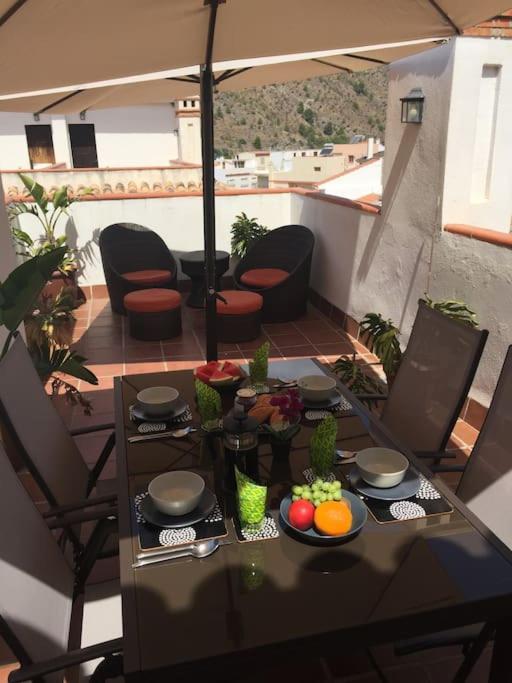 Boutique Style Apartment In Velez De Benaudalla - Near Salobrena Ngoại thất bức ảnh
